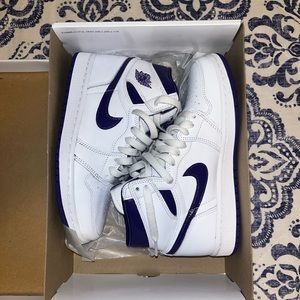 Air Jordan 1 Court Purple